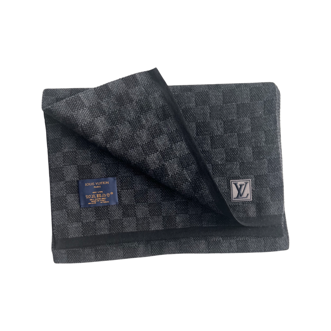 Louis vuitton petit damier scarf hotsell
